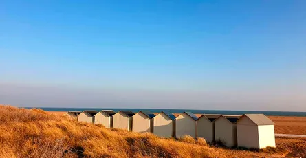Les fameuses cabines de plage de la côte de nacre.