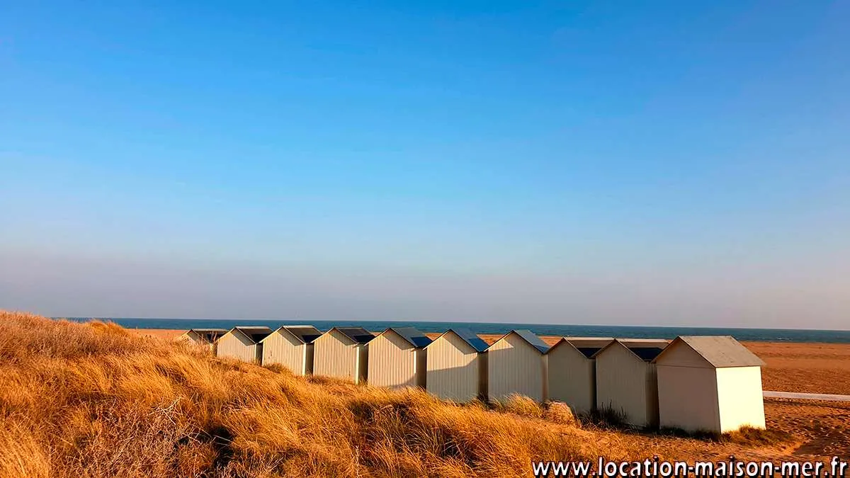 Les fameuses cabines de plage de la côte de nacre.