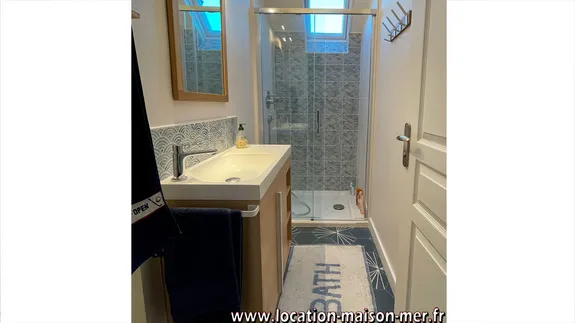 Salle de douche indépendante