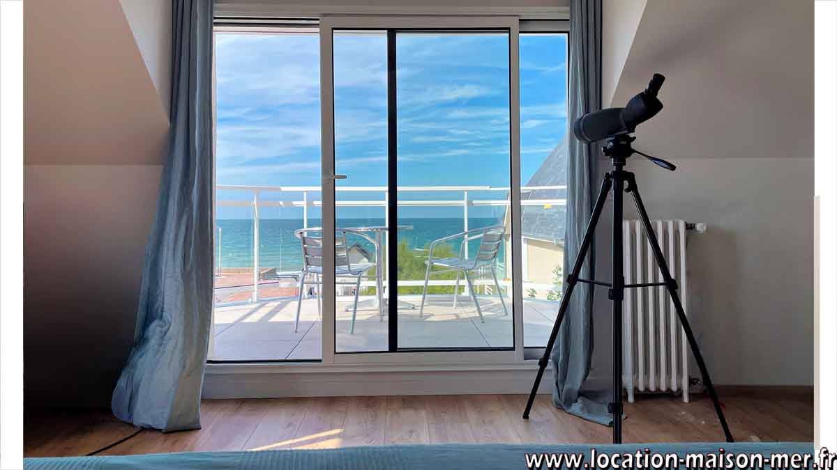 Location saisonnière vue mer exceptionnelle de la chambre parentale